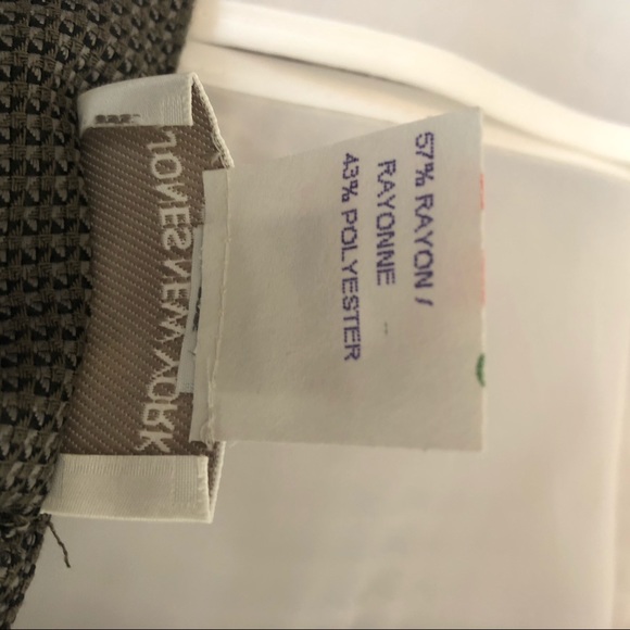 Jones New York Skirt Suit - Picture 6 of 8